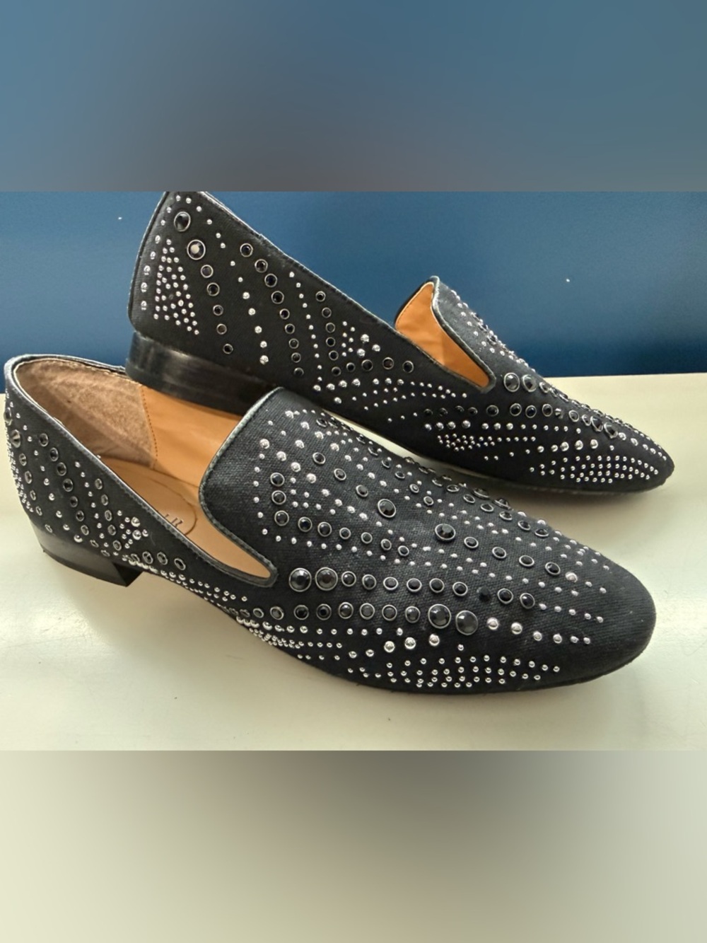 Donald J. Pliner Totim Flats